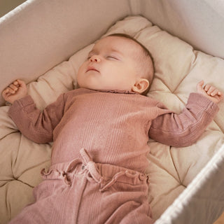 Babys sömnrytm och sömnbiologi - Moonboon