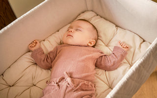 Babys sömnrytm och sömnbiologi