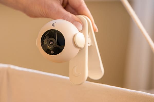 Nyhet: Intelligent Babymonitor med Kamera